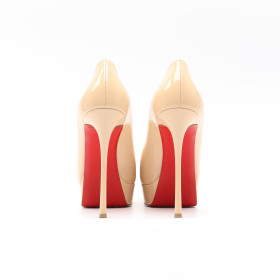 LOUBOUTIN 