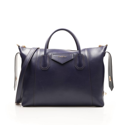 GIVENCHY ANTIGONA SOFT