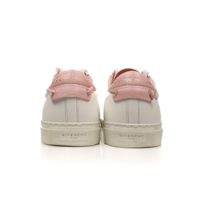GIVENCHY 