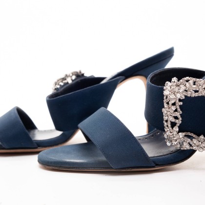 MANOLO BLAHNIK 