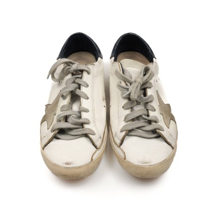 GOLDEN GOOSE 