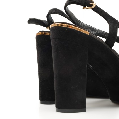 FERRAGAMO 