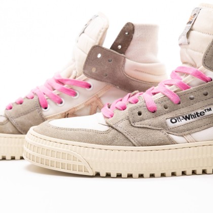 OFF WHITE 