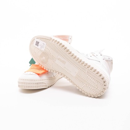 OFF WHITE 