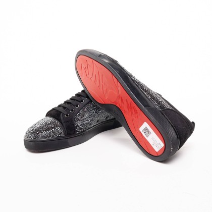 LOUBOUTIN 