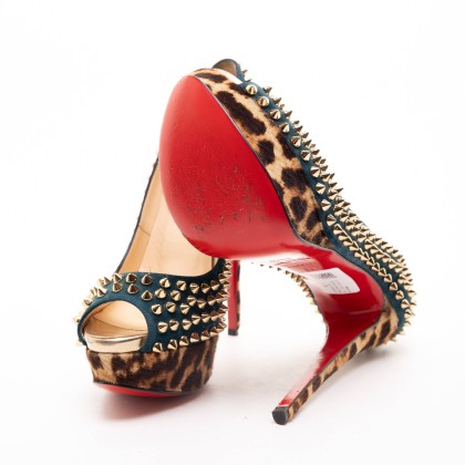 LOUBOUTIN 
