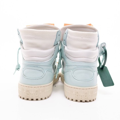 OFF WHITE 