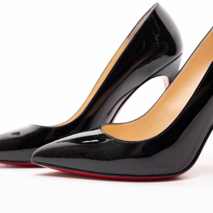 LOUBOUTIN 