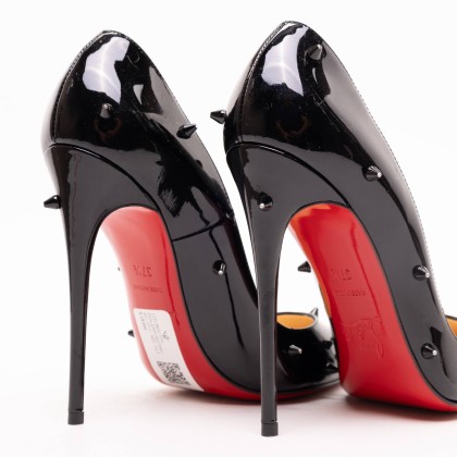 LOUBOUTIN 
