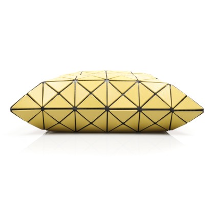 ISSEY MIYAKE 