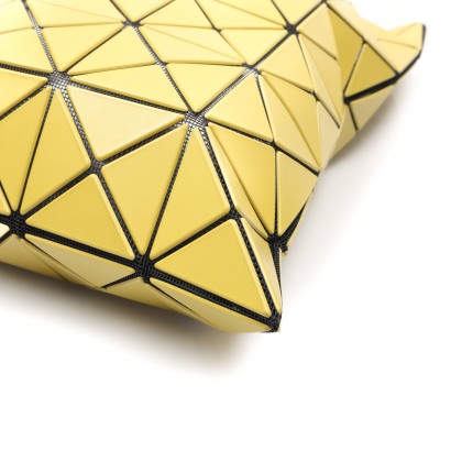 ISSEY MIYAKE 