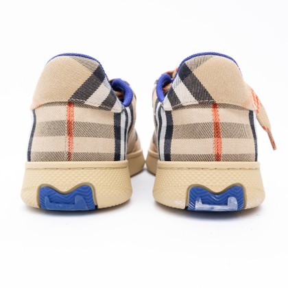 BURBERRY TENIS CHECK