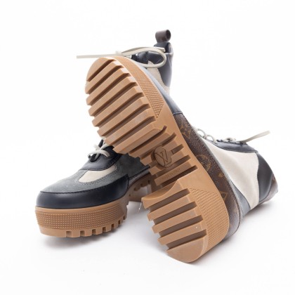 LOUIS VUITTON LAURETE DESERT BOOT