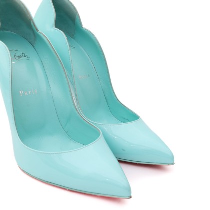 LOUBOUTIN 