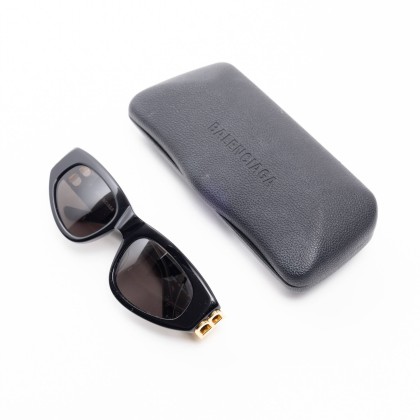 BALENCIAGA LENTES DE SOL