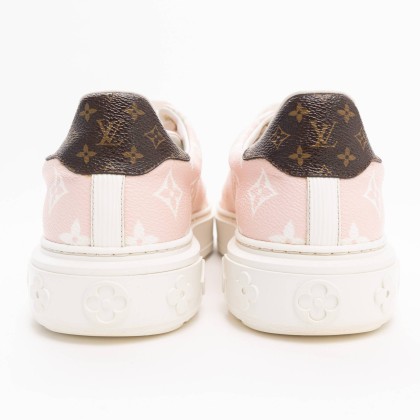 LOUIS VUITTON TIME OUT MONOGRAM