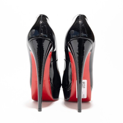 LOUBOUTIN 
