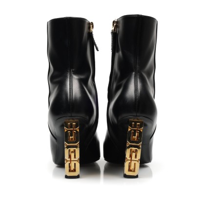 GIVENCHY 