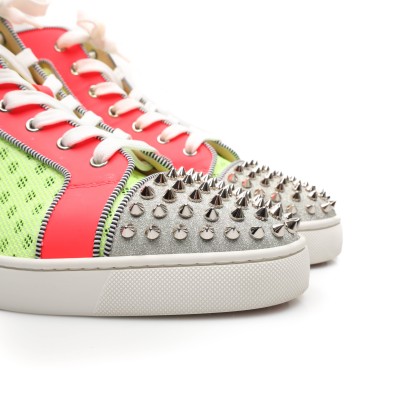 LOUBOUTIN 