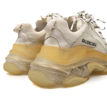 BALENCIAGA TENIS TRIPLE S