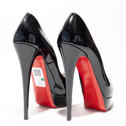 LOUBOUTIN 