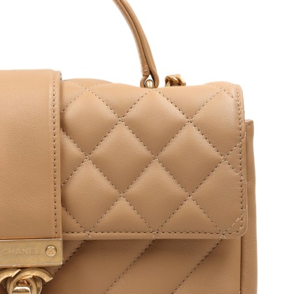 CHANEL CHEVRON LE CITY