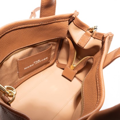 MARC JACOBS THE TOTE BAG