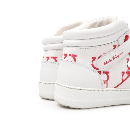 FERRAGAMO 