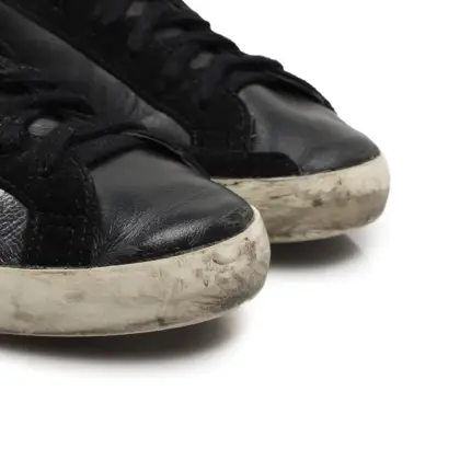 GOLDEN GOOSE 