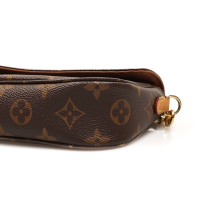 LOUIS VUITTON SHOULDER BAG IVY