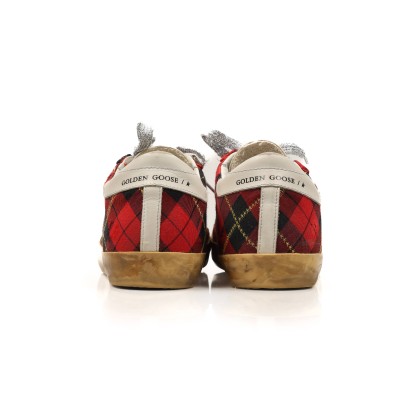 GOLDEN GOOSE 