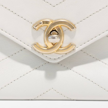CHANEL AÑO: 2018
