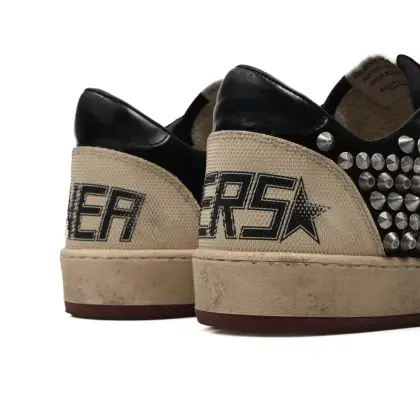 GOLDEN GOOSE 