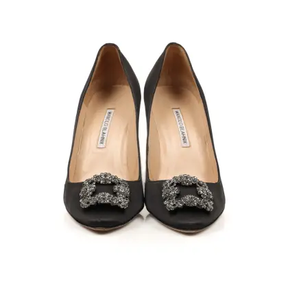 MANOLO BLAHNIK 
