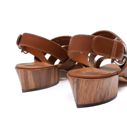 FERRAGAMO 