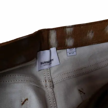 BURBERRY 
