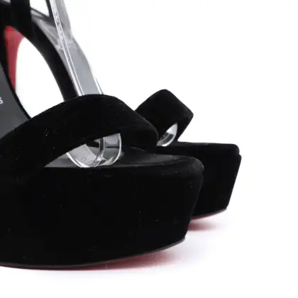 LOUBOUTIN ZAPATILLAS 