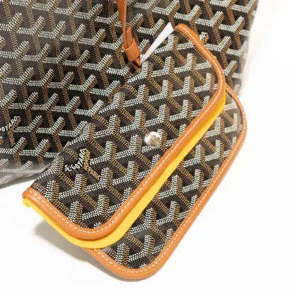 GOYARD 