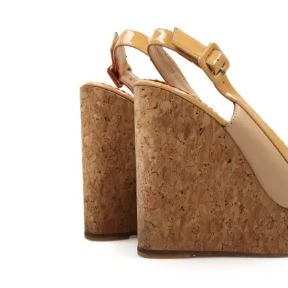 CAROLINA HERRERA 