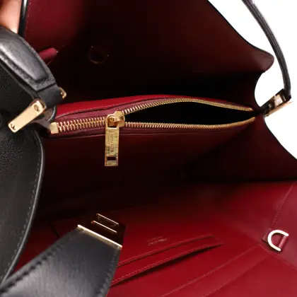 FERRAGAMO 