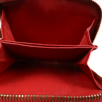 VALENTINO CARTERA ROCKSTUD