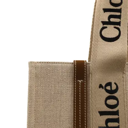 CHLOE 
