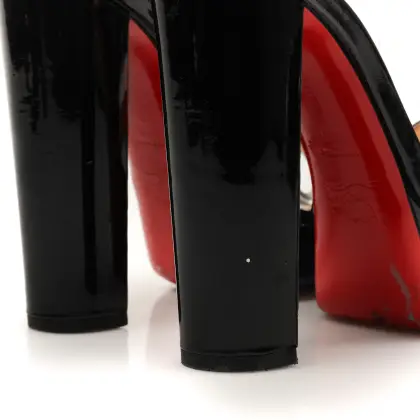 LOUBOUTIN 