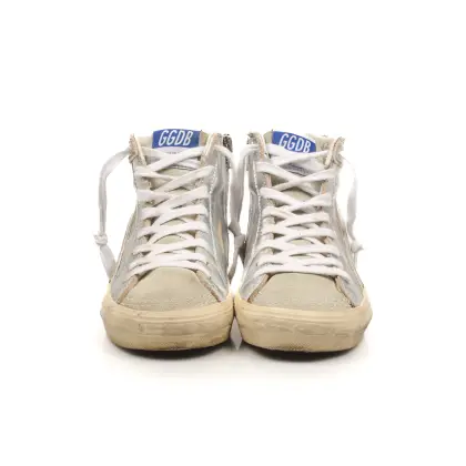 GOLDEN GOOSE 