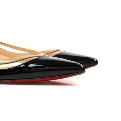 LOUBOUTIN 