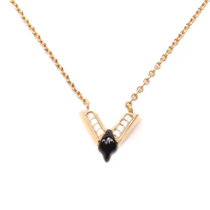 LOUIS VUITTON COLLAR