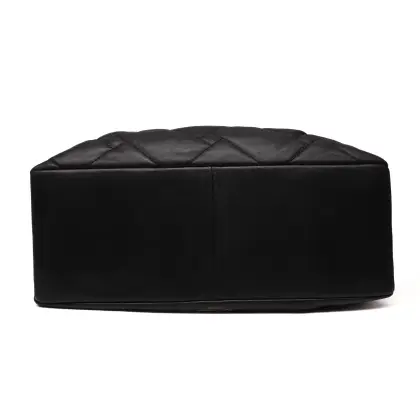KURT GEIGER 
