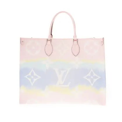 LOUIS VUITTON ON THE GO