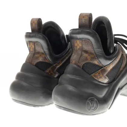 LOUIS VUITTON ARTCHLIGHT