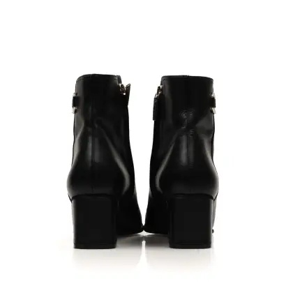 FERRAGAMO BOTINES